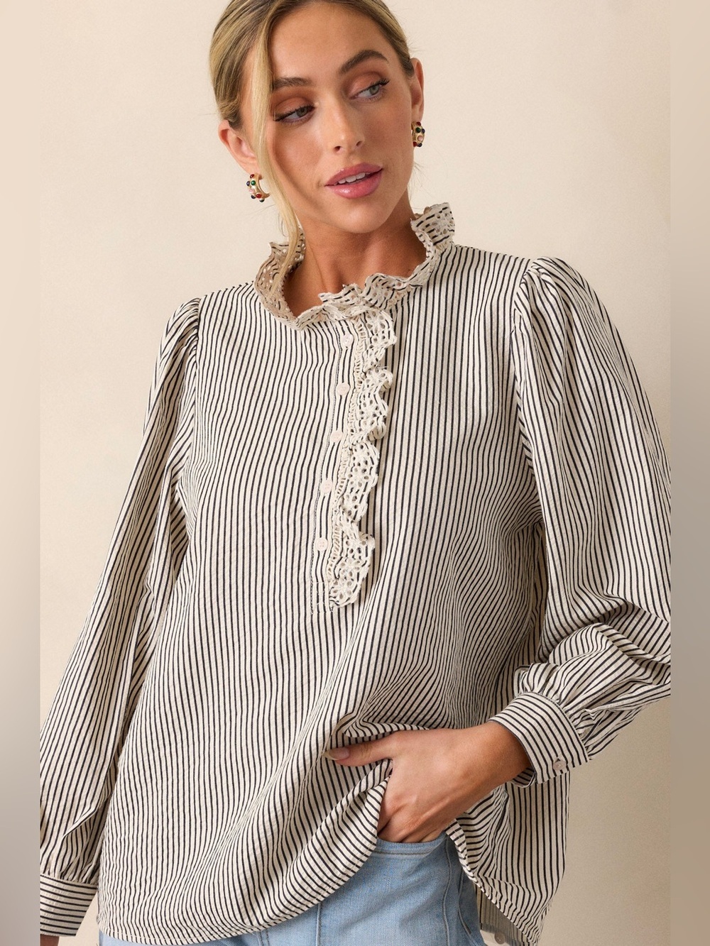 🌼ENTRO NOT OVER YET NAVY STRIPE LONG SLEEVE TOP-NEW
